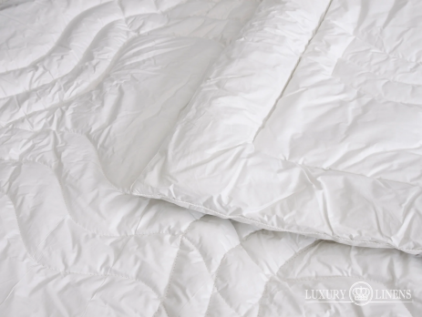 Ковдра LUXURY LINENS Овеча вовна