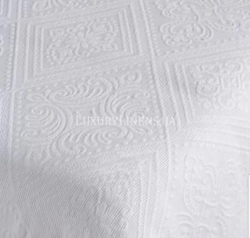 Покривало NAF NAF Briance 250x270 00-WHITE