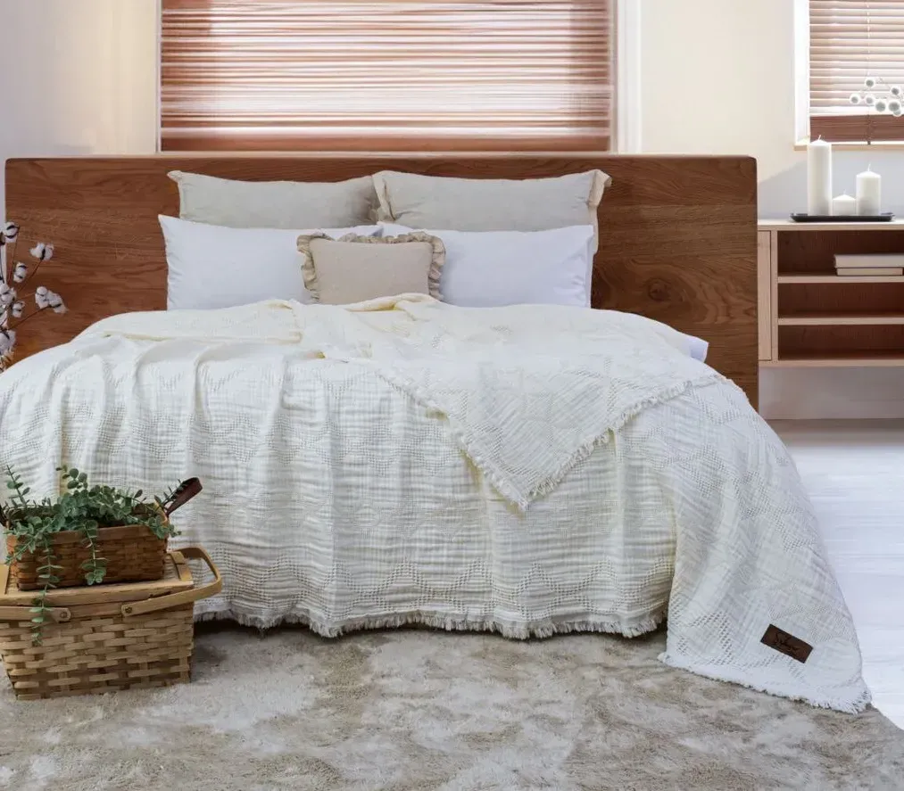 Покривало Saheser - Pike Oscar krem ​​240*260