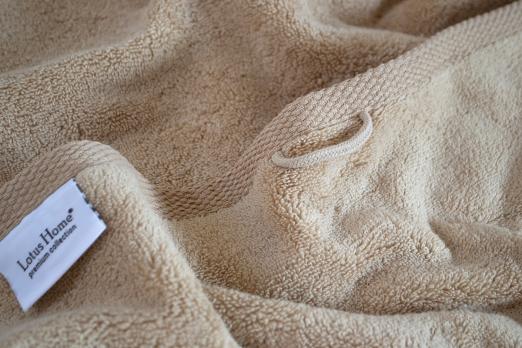 Рушник махровий готельний Premium Microcotton kahve Lotus Home