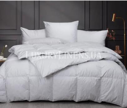 Ковдра Luxury Linens тепла 90% пух/10% пір'я