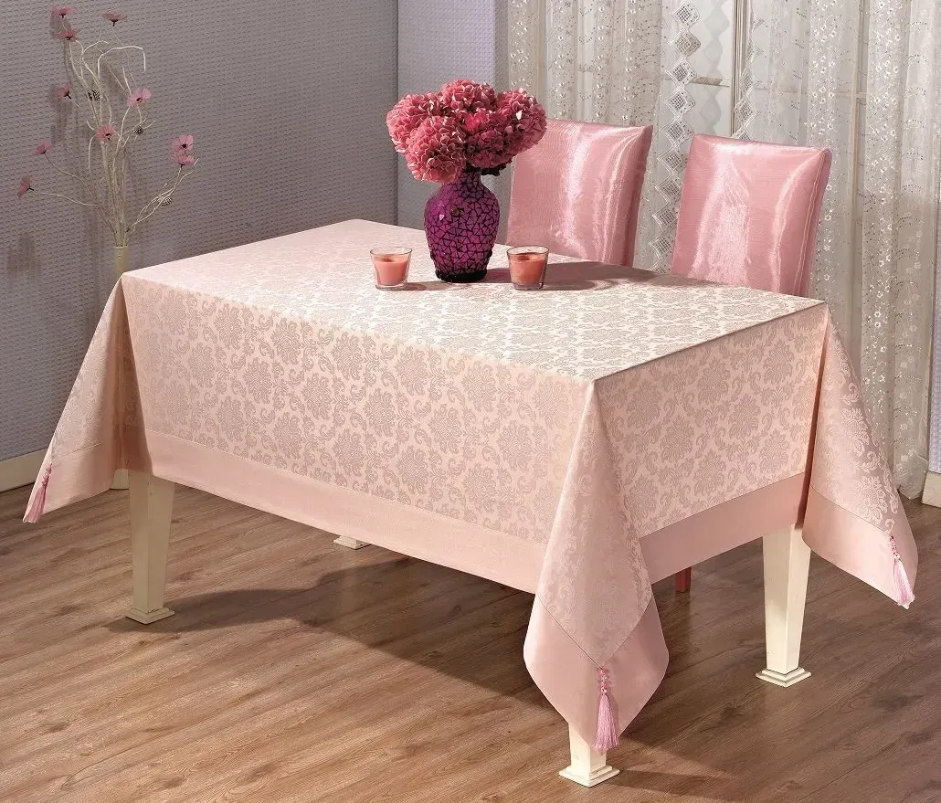 Скатертина Tabe  160 х 220 см