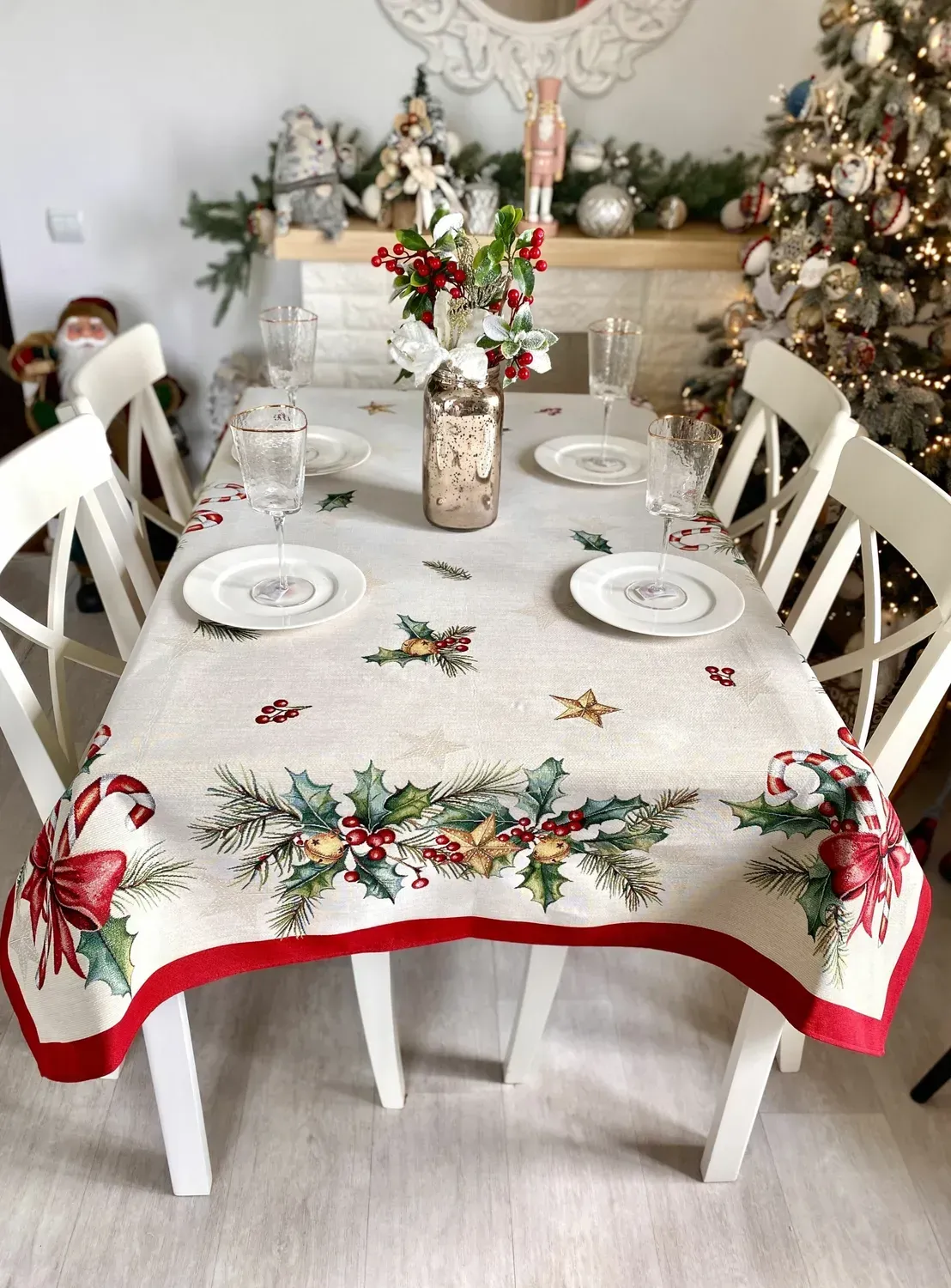 Скатертина гобеленова CASCABEL Limaso