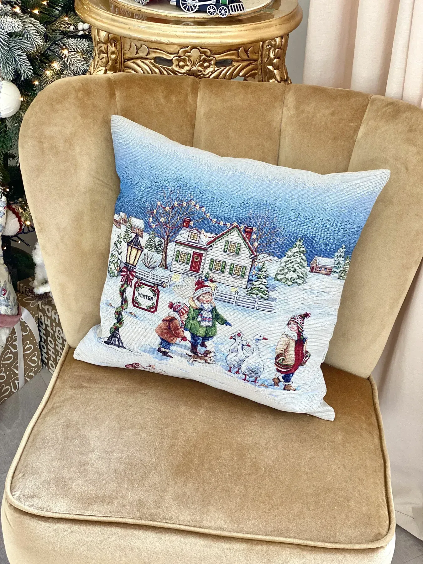 Наволочка гобеленова одностороння HENKEL B-NV Limaso