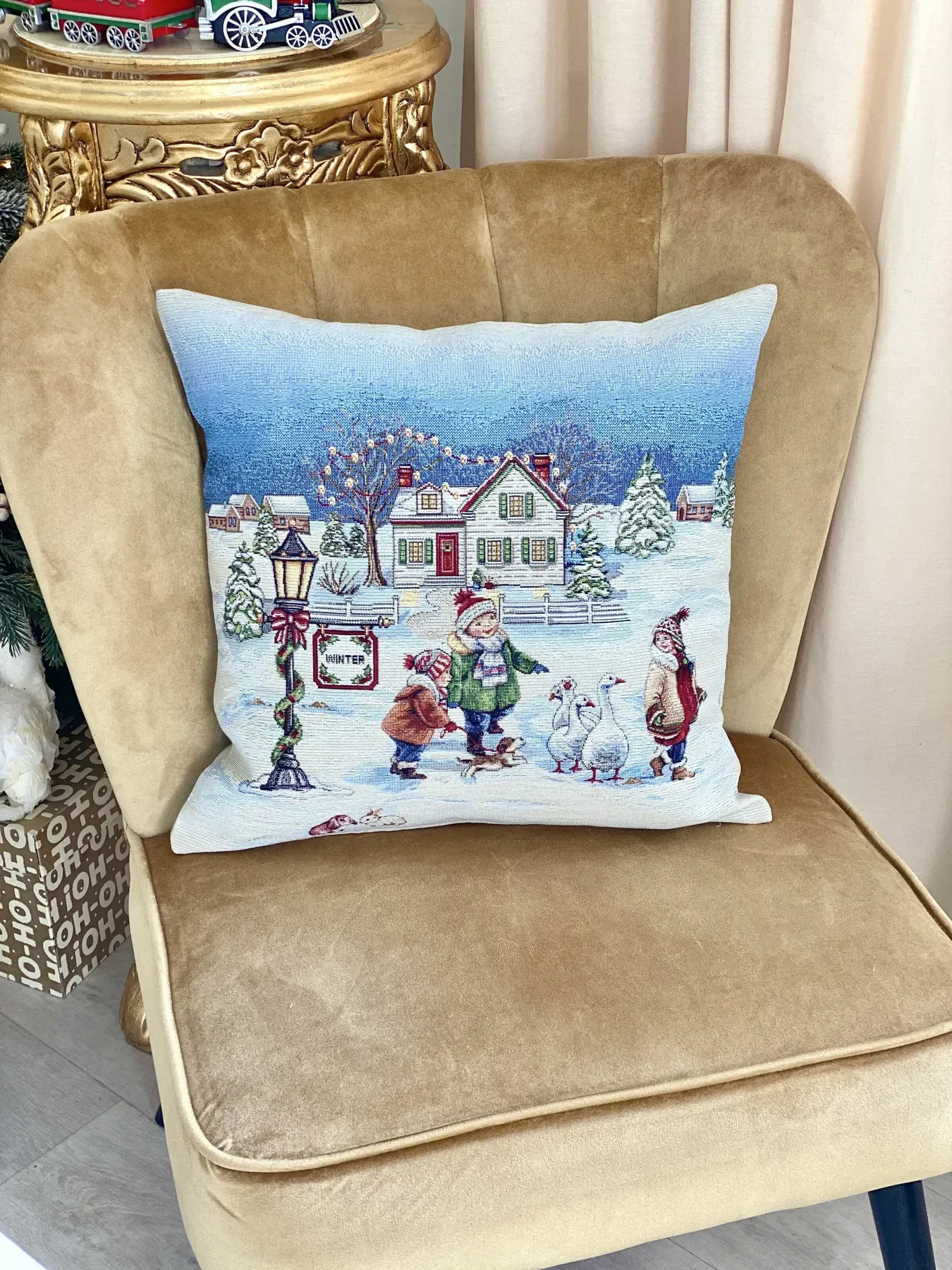 Наволочка гобеленова одностороння HENKEL B-NV Limaso