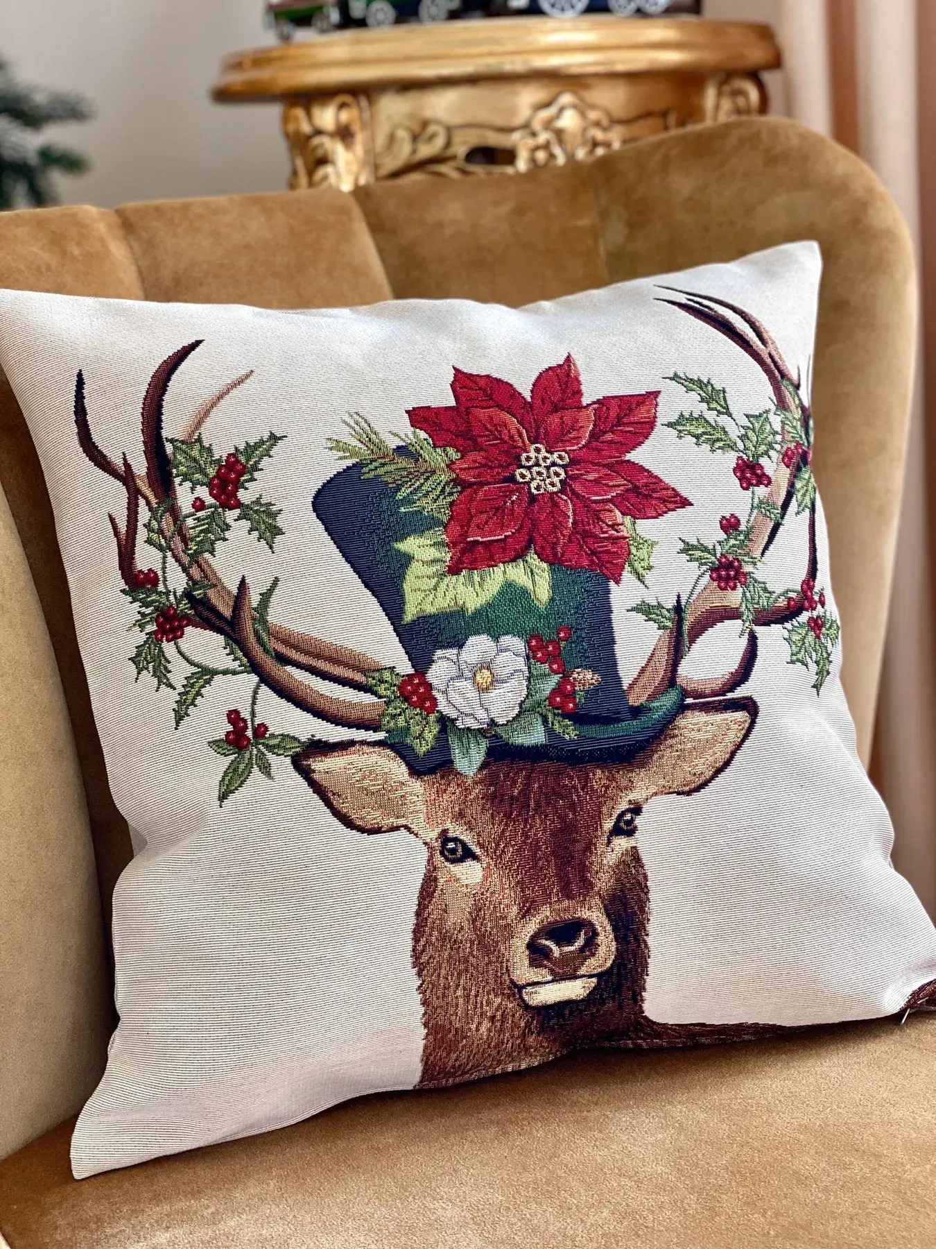 Наволочка гобеленова одностороння DEER HAT-NV Limaso