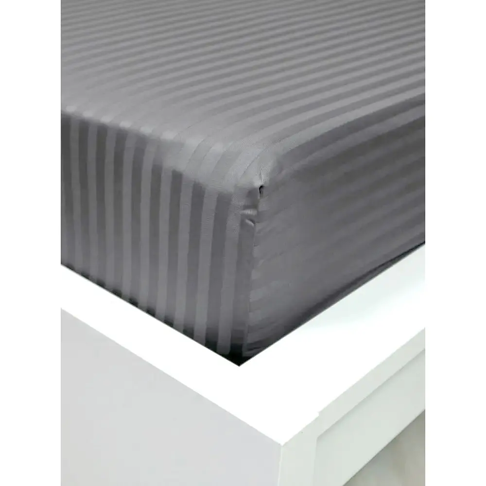 Простирадло на резинці LightHouse Sateen Stripe Grey 180 * 200 + 25 см
