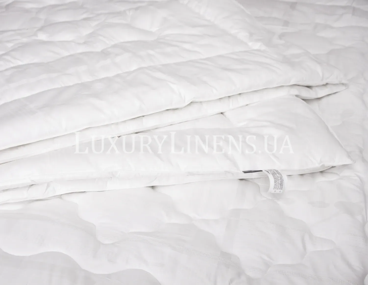 Ковдра LUXURY LINENS антиалергенна Мікрогель 1400г, півтораспальна