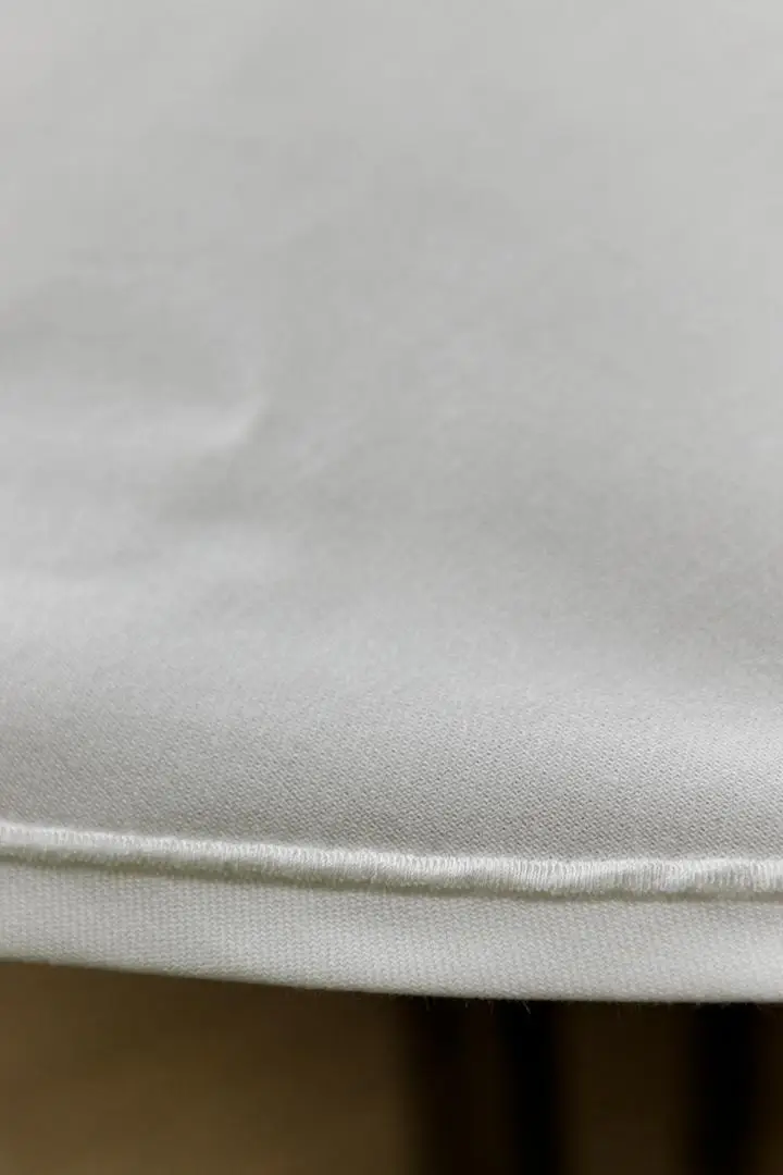 Скатертина Kelly біла