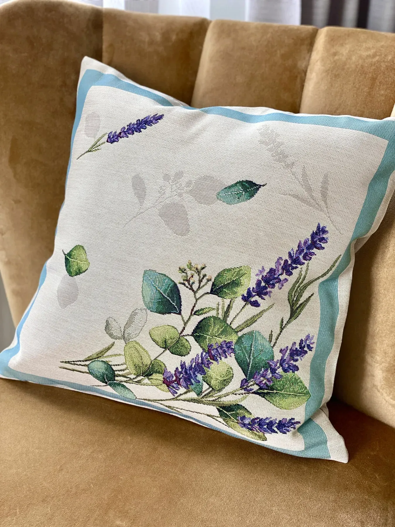 Наволочка гобеленова одностороння DENTATA-NV Limaso