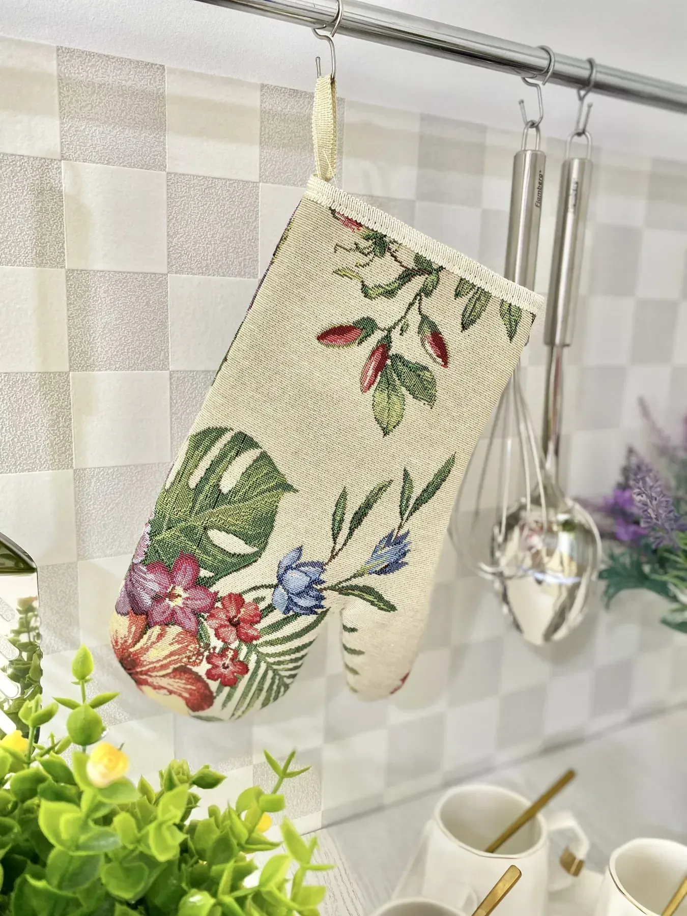 Рукавиця кухонна гобеленова MARTE048-RK Limaso